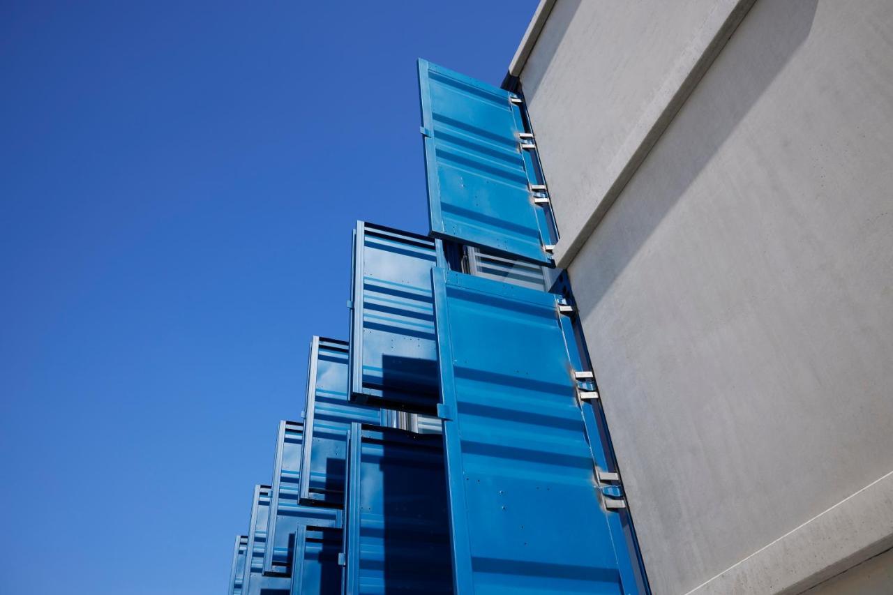 Tin Inn - Erkelenz - Das Hotel Aus Hochwertig Ausgebauten Ueberseecontainern ภายนอก รูปภาพ