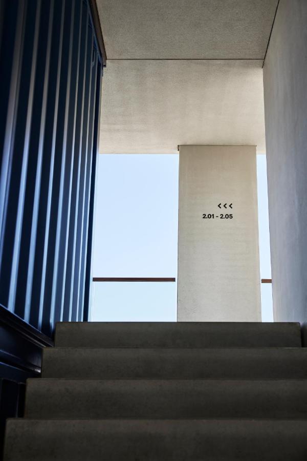 Tin Inn - Erkelenz - Das Hotel Aus Hochwertig Ausgebauten Ueberseecontainern ภายนอก รูปภาพ